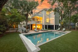 2863 Jasper Boulevard photo 4