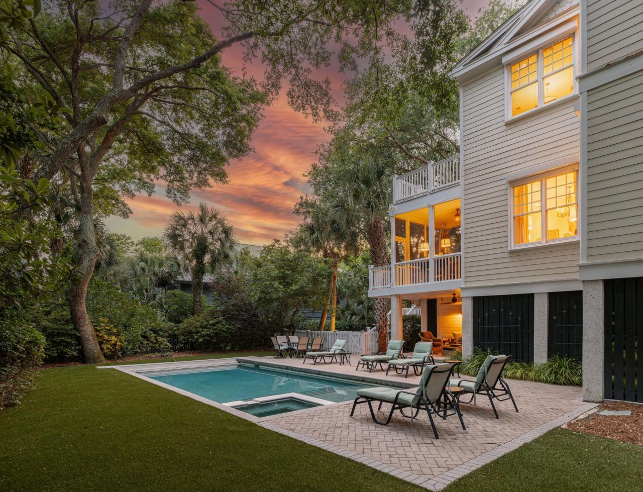 2863 Jasper Boulevard Photo 5