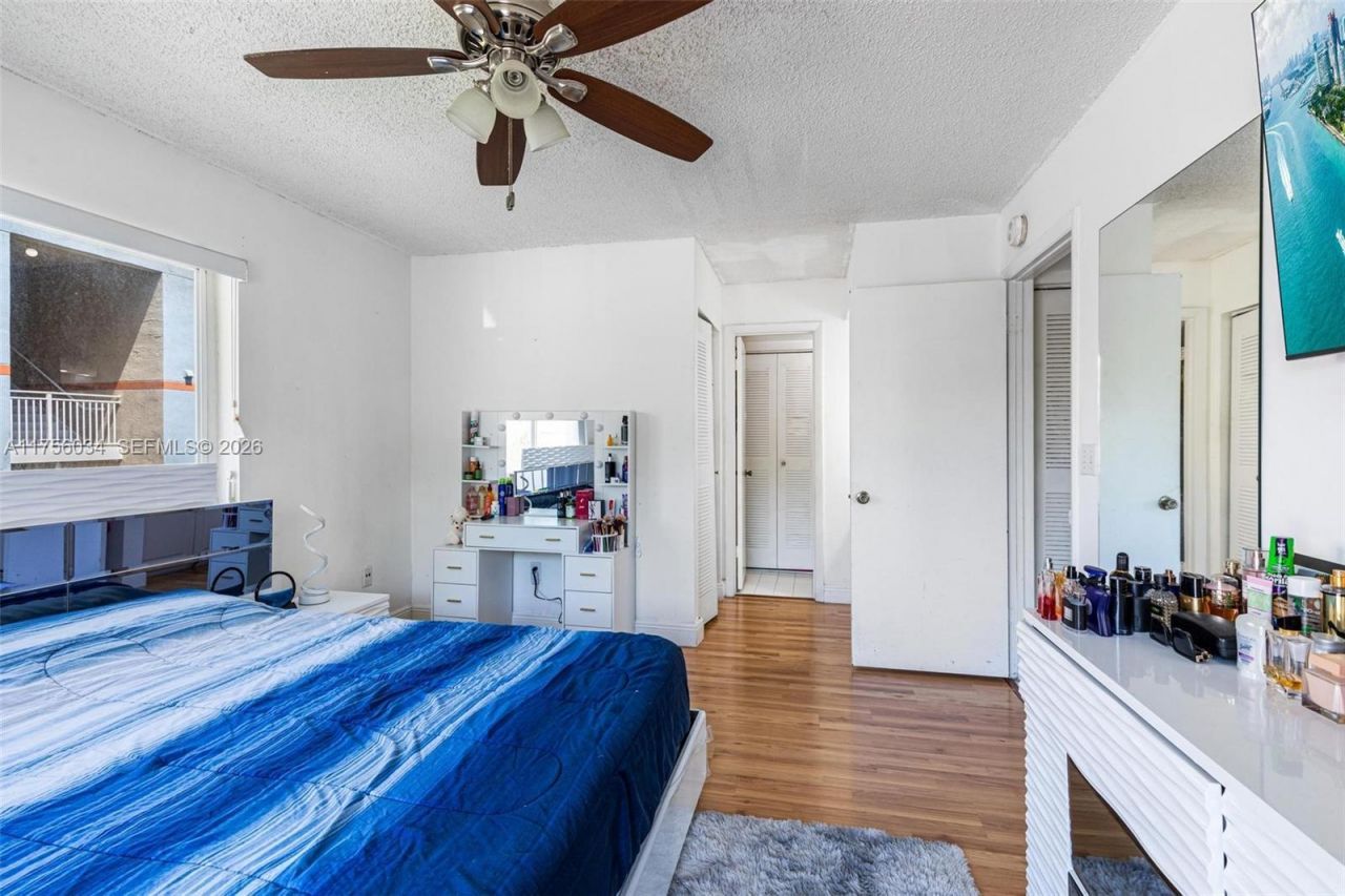 18830 NW 57th Ave, Unit 201, Hialeah, FL 33015 Photo
