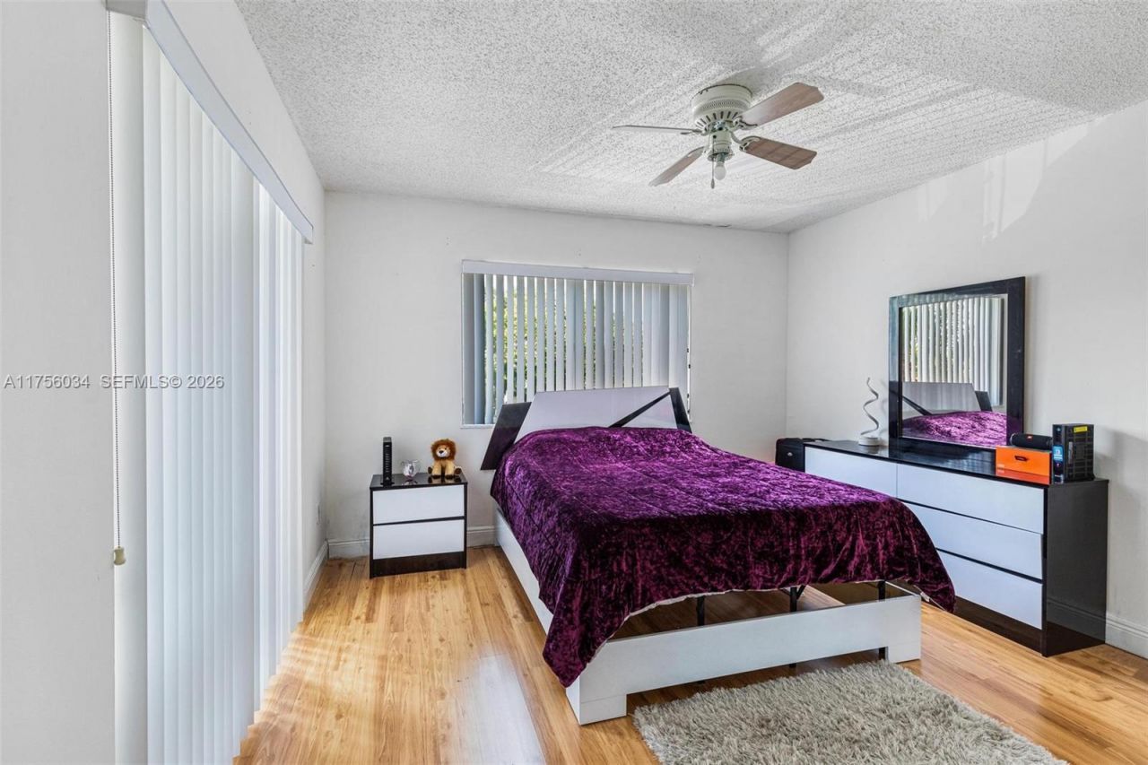 18830 NW 57th Ave, Unit 201, Hialeah, FL 33015 Photo