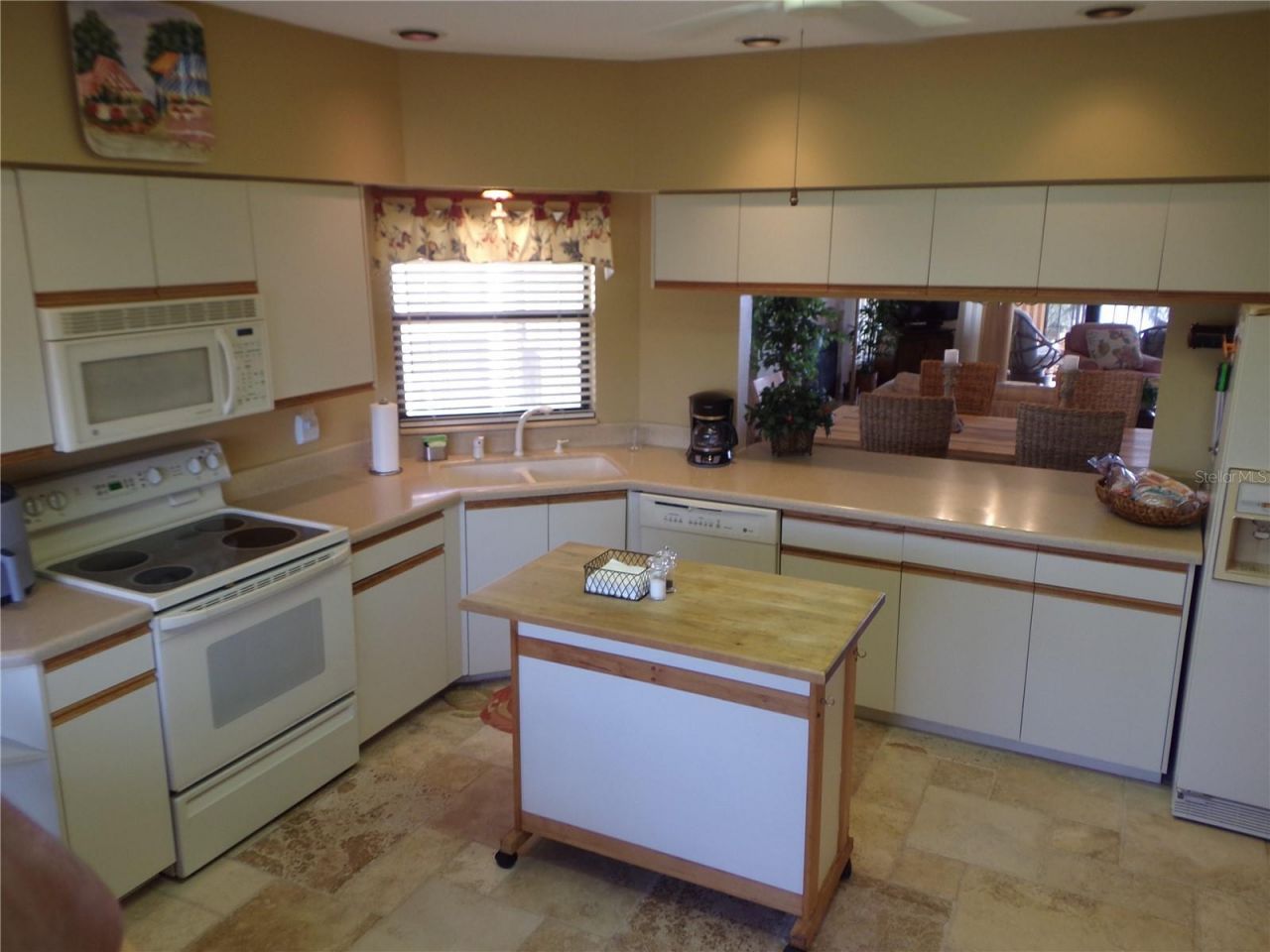 4555 Bay Club Drive, Unit 22, Bradenton, FL 34210 Photo