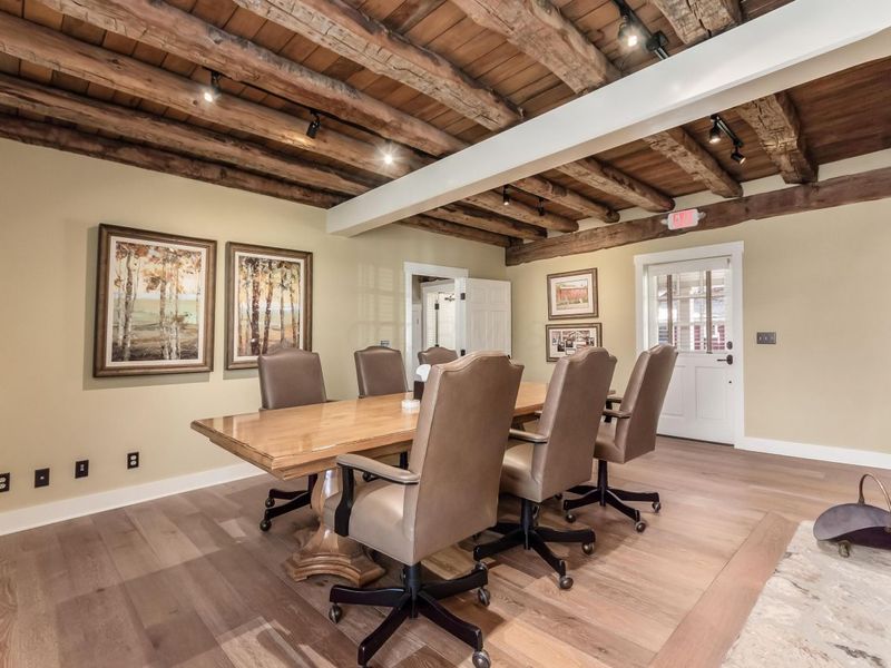 109 S High Street, Dublin, OH 43017 Photo 10