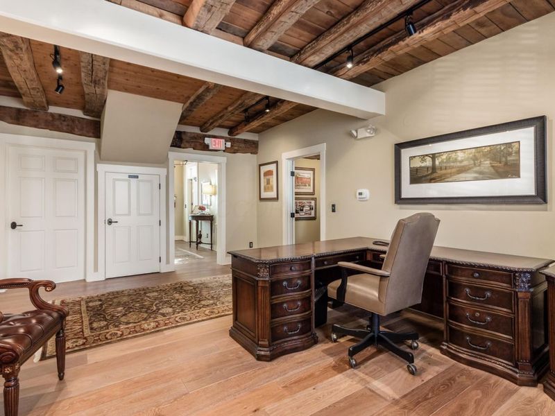 109 S High Street, Dublin, OH 43017 Photo 12