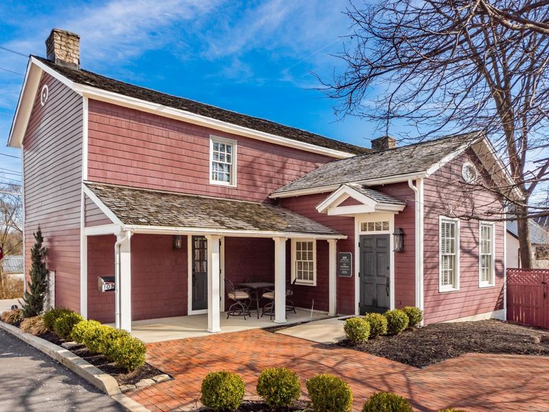 109 S High Street, Dublin, OH 43017 Photo 4