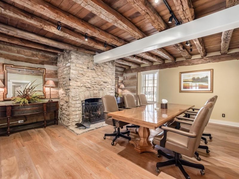 109 S High Street, Dublin, OH 43017 Photo 7