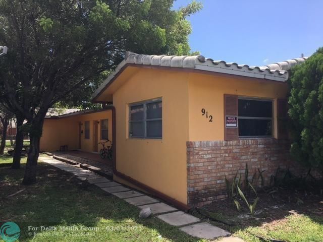 912 NE 12th Avenue, Unit 2, Pompano Beach, FL 33060 Photo