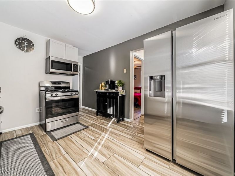 1423 E 120th Street, Cleveland, OH 44106 Photo 42