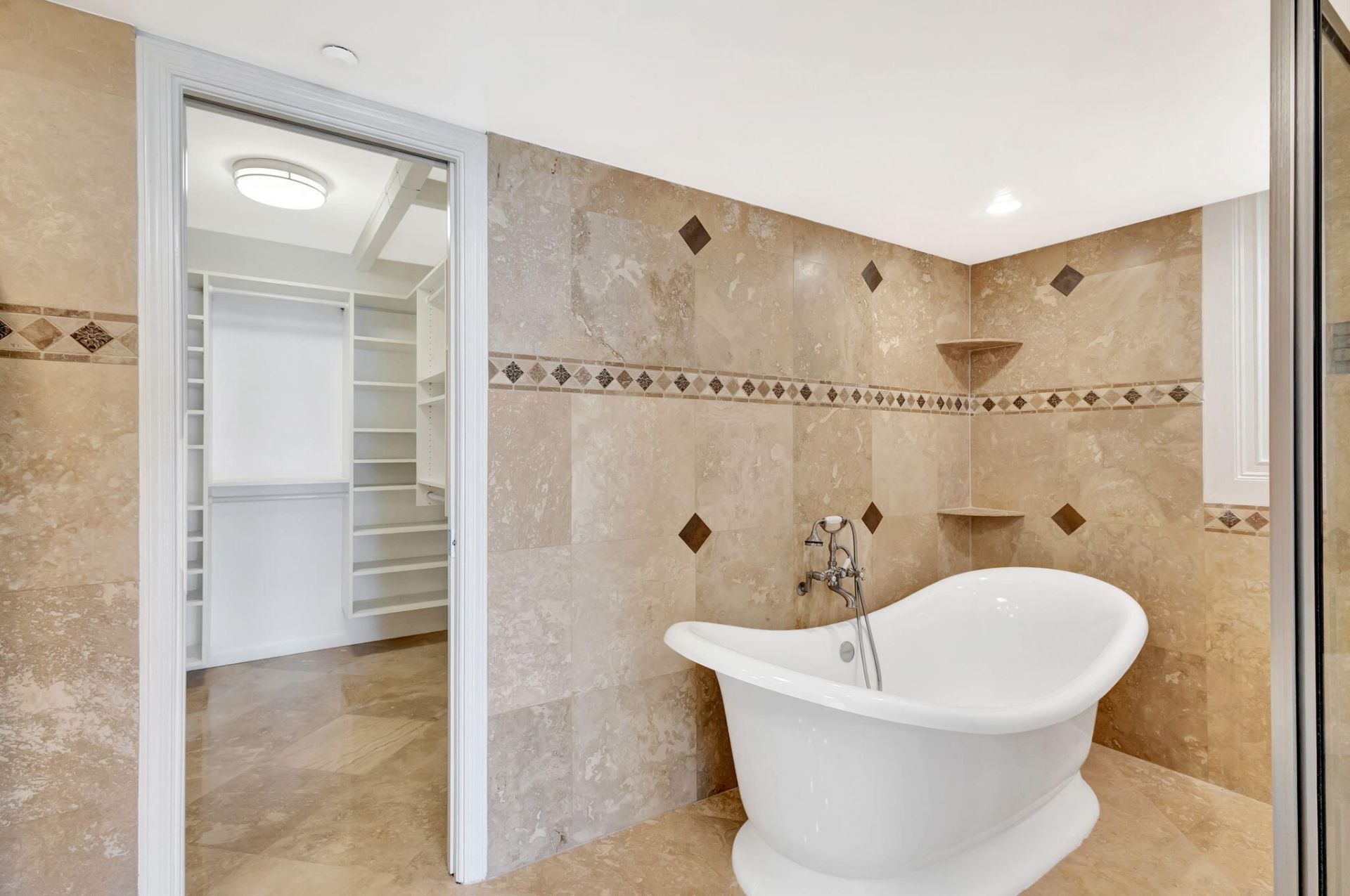 400 Beach Road, Unit 103, Tequesta, FL 33469 Photo