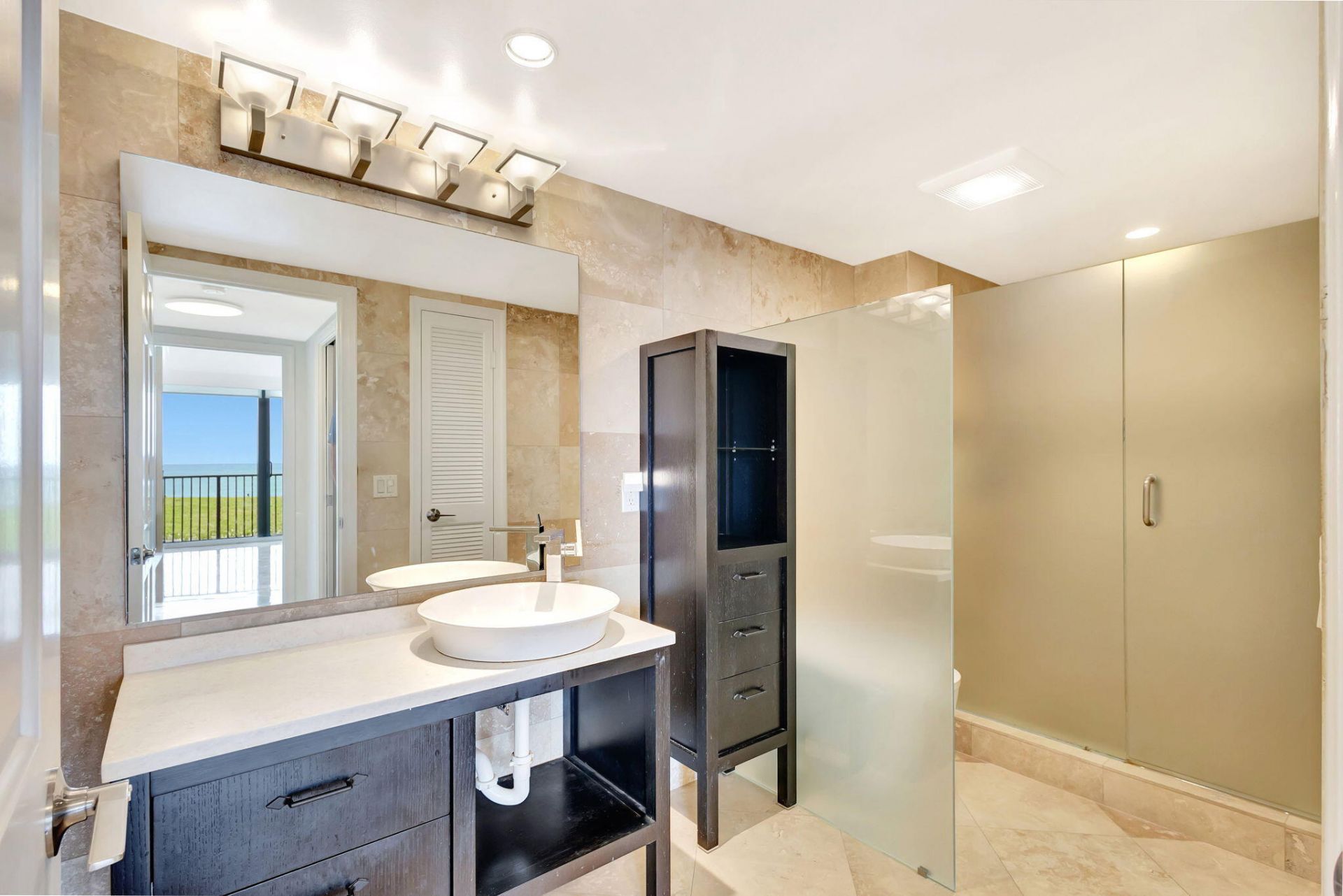 400 Beach Road, Unit 103, Tequesta, FL 33469 Photo