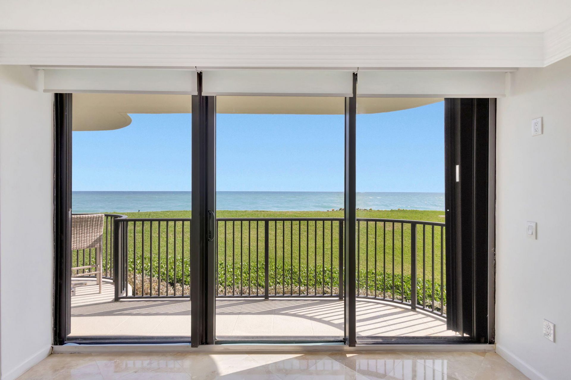 400 Beach Road, Unit 103, Tequesta, FL 33469 Photo