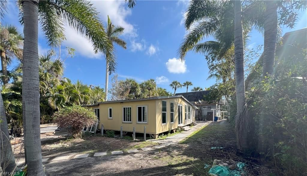 27540-27544 Big Bend Rd, Bonita Springs, FL 34134 Photo