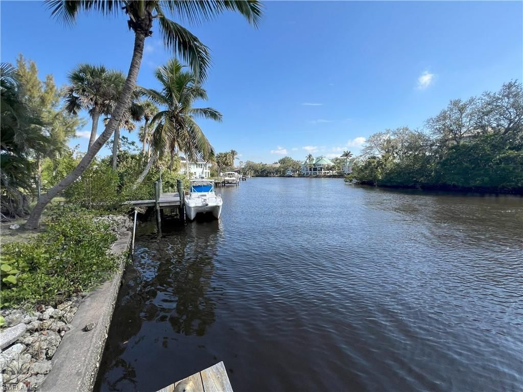 27540-27544 Big Bend Rd, Bonita Springs, FL 34134 Photo