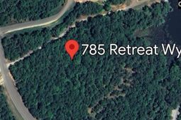 785 Retreat Way photo 4