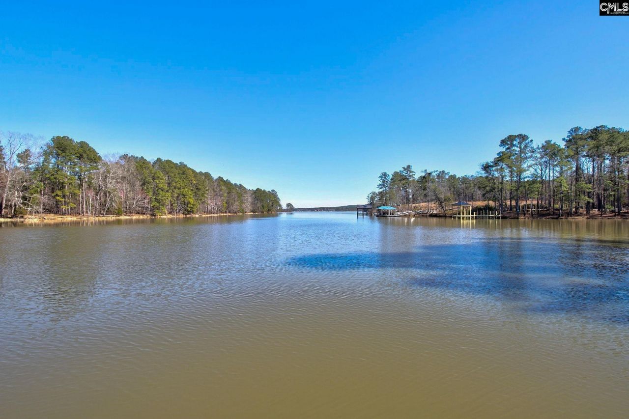 785 Retreat Way Photo 4