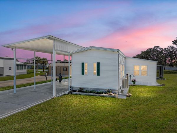 8925 SOUTHSHORE COURT, POLK CITY, FL 33868