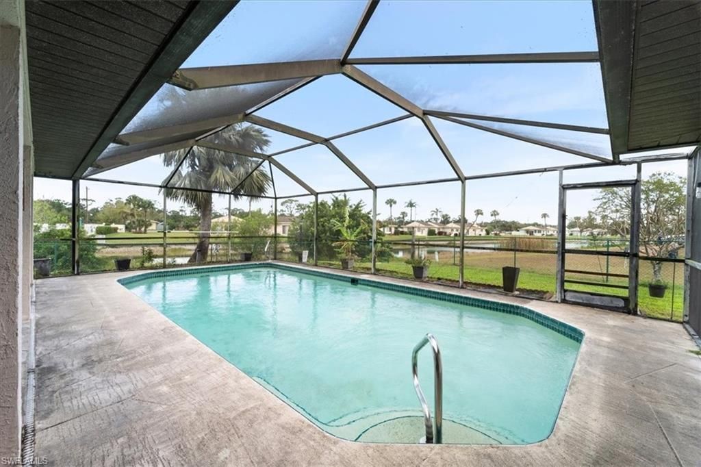2403 Cherry Ct, Lehigh Acres, FL 33936 Photo