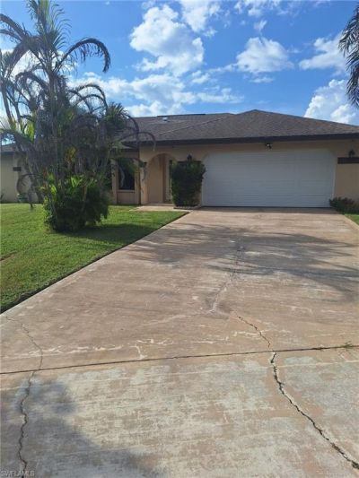 2403 Cherry Ct, Lehigh Acres, FL 33936 Photo