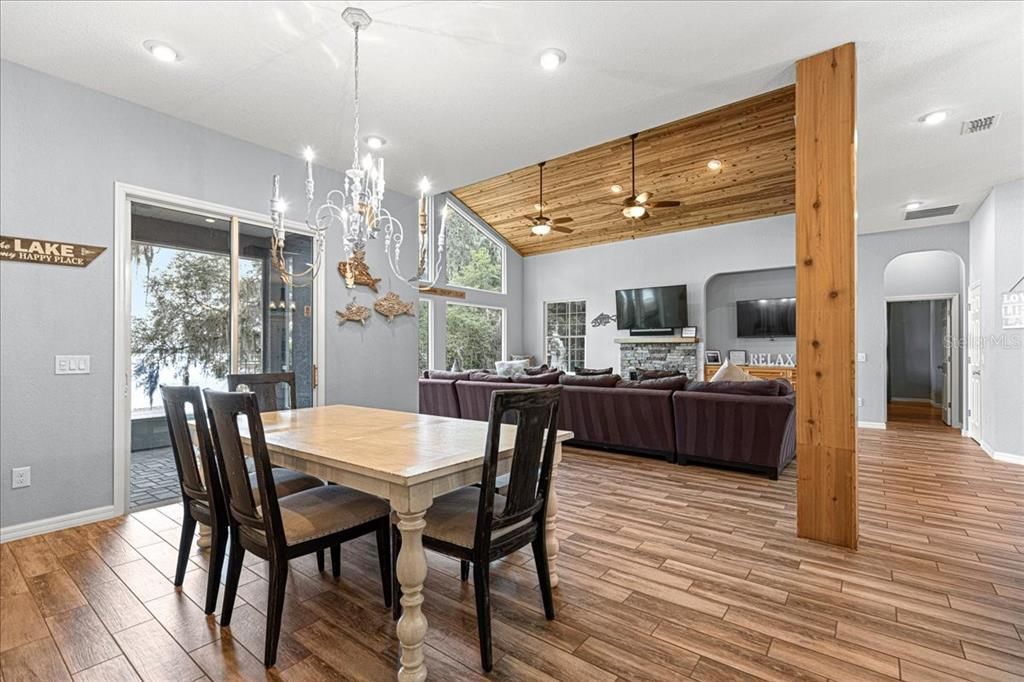 12336 E Highway 25, Ocklawaha, FL 32179 Photo