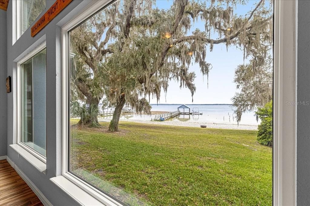 12336 E Highway 25, Ocklawaha, FL 32179 Photo