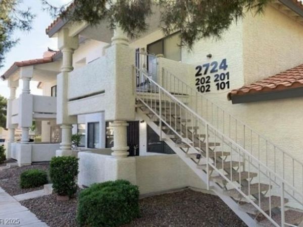 2724 Otter Creek Court , Unit 101, Las Vegas, NV 89117