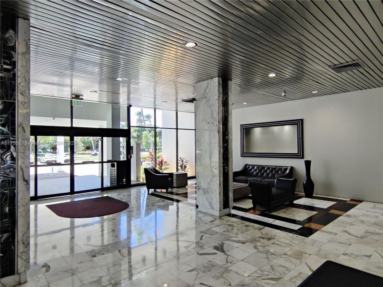 3675 N Country Club Dr, Unit 2310, Aventura, FL 33180 Photo