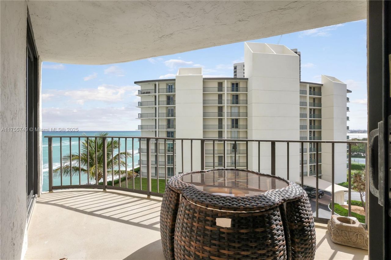 5420 N Ocean Dr, Unit 504, Singer Island, FL 33404 Photo