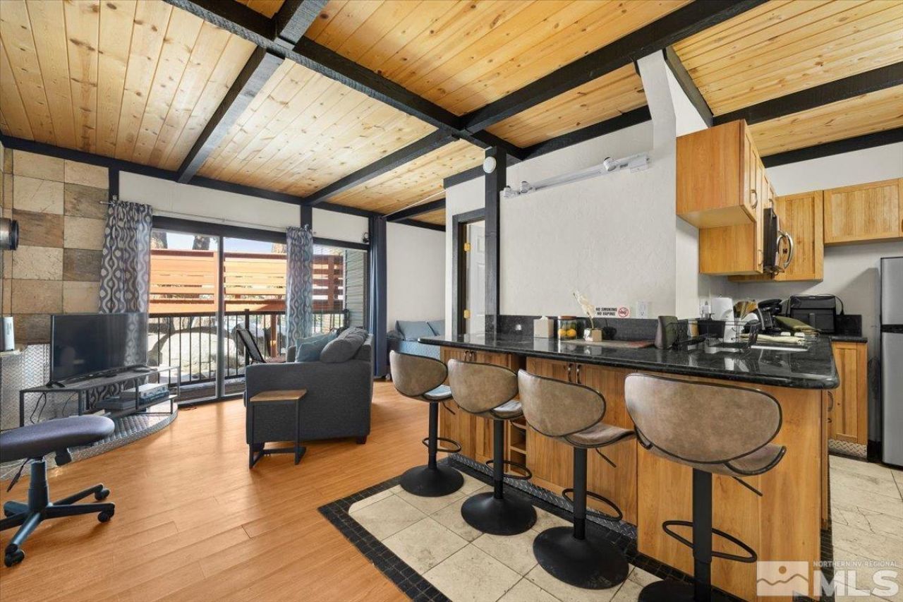 331 Tramway Drive, Unit 10, Stateline, NV 89449 Photo