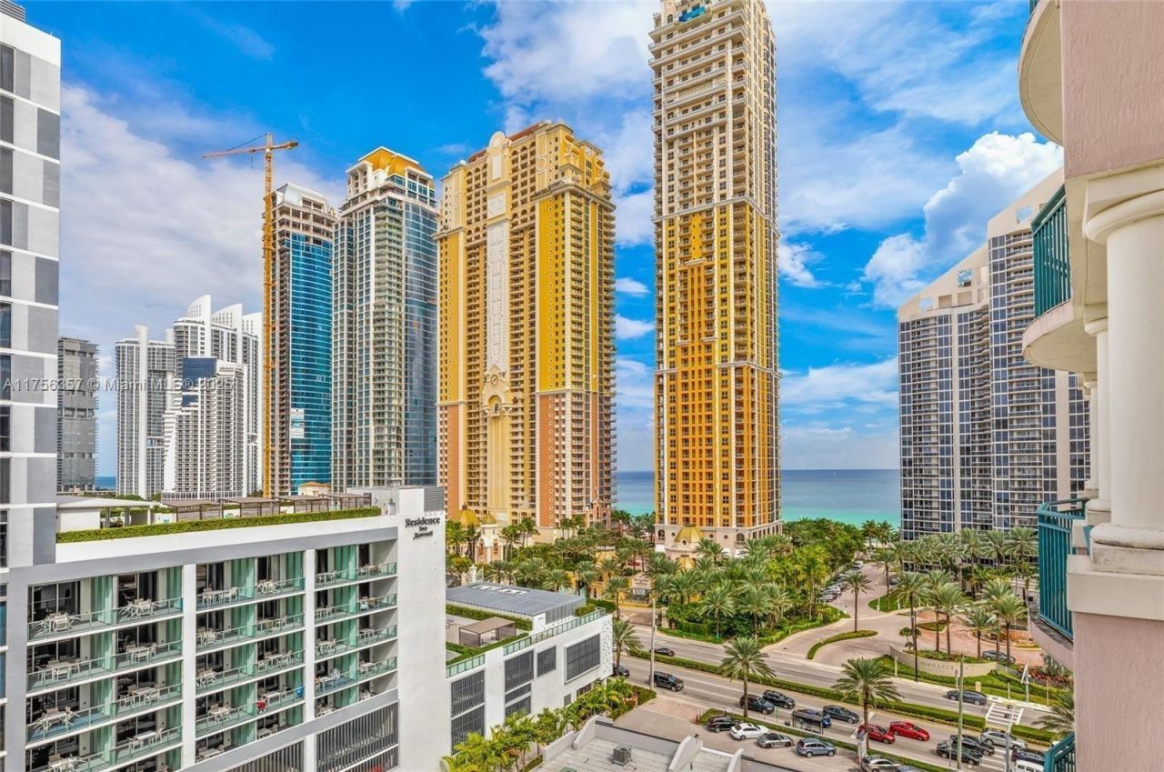17555 Atlantic Blvd, Unit 606, Sunny Isles Beach, FL 33160 Photo