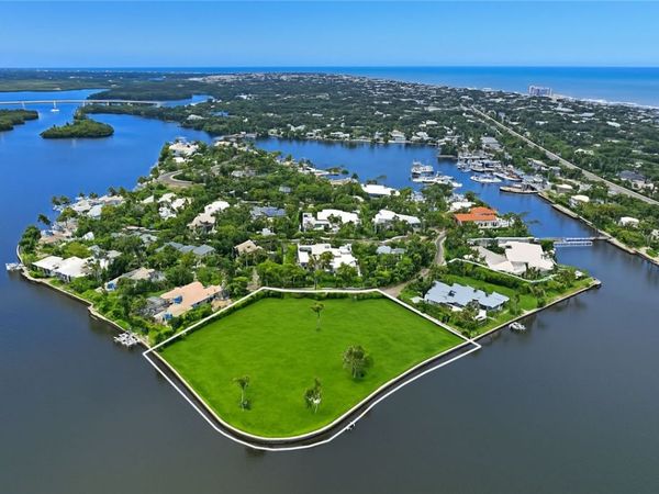 510 & 512 River Drive, Vero Beach, FL 32963