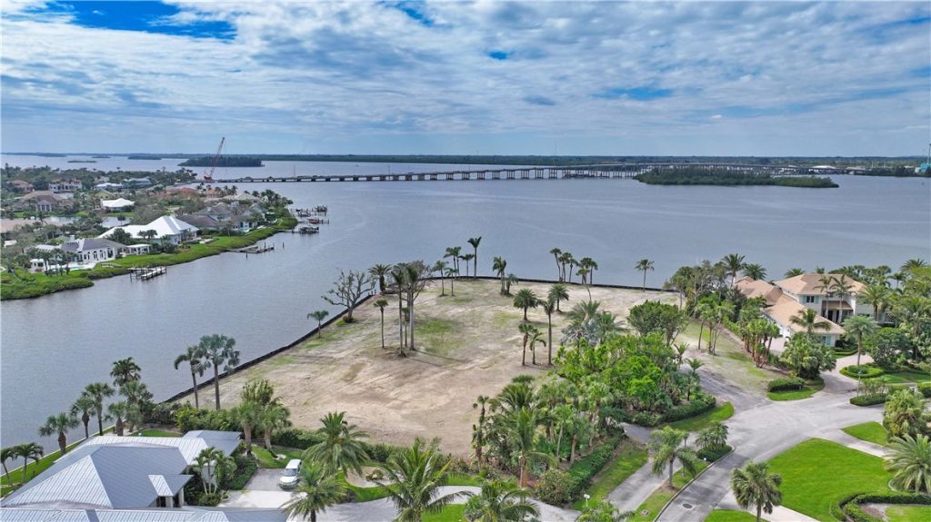 510 & 512 River Drive, Vero Beach, FL 32963 Photo