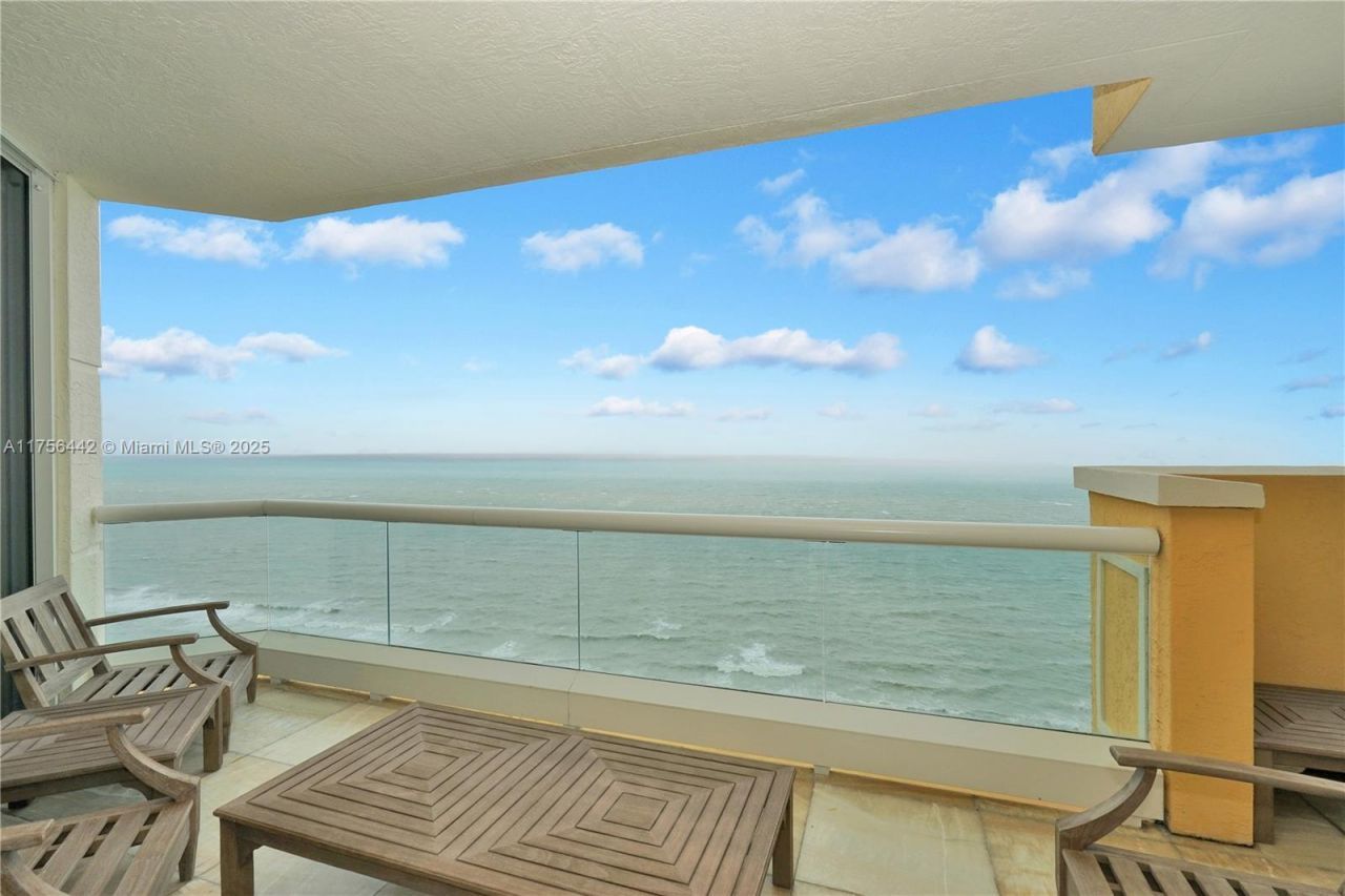 17875 Collins Ave, Unit 3605, Sunny Isles Beach, FL 33160 Photo