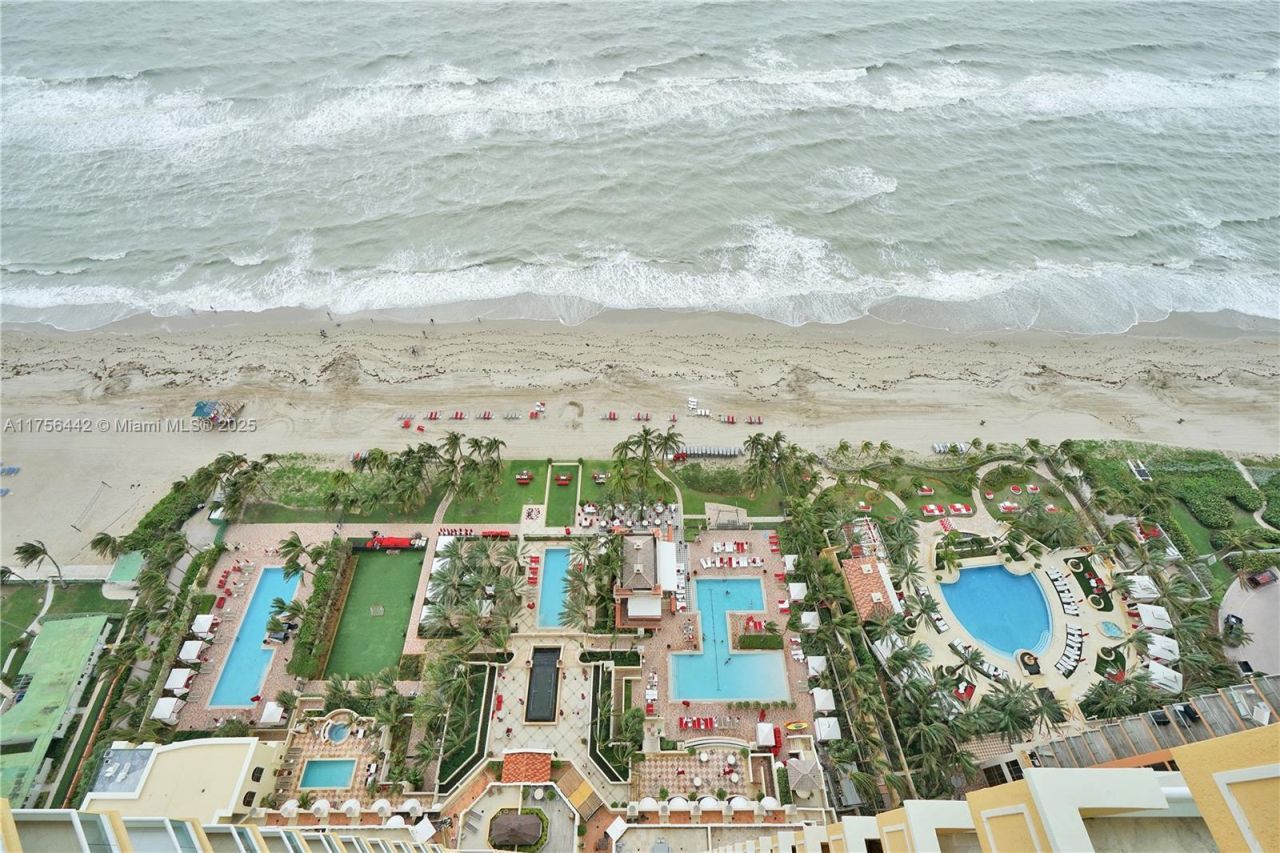 17875 Collins Ave, Unit 3605, Sunny Isles Beach, FL 33160 Photo