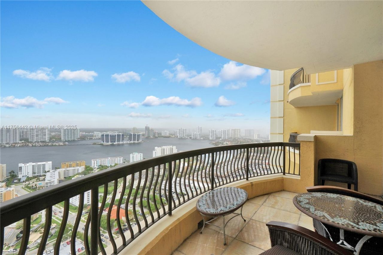 17875 Collins Ave, Unit 3605, Sunny Isles Beach, FL 33160 Photo