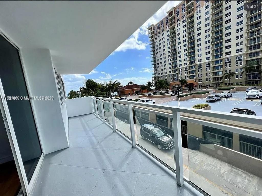2030 S Ocean Dr, Unit 211, Hallandale Beach, FL 33009 Photo