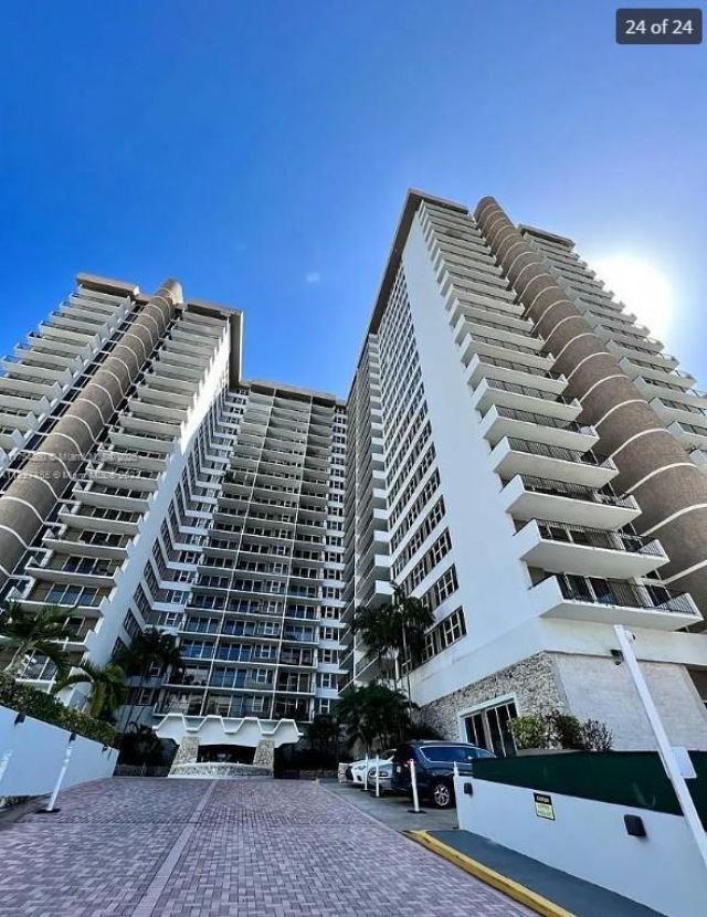 2030 S Ocean Dr, Unit 211, Hallandale Beach, FL 33009 Photo