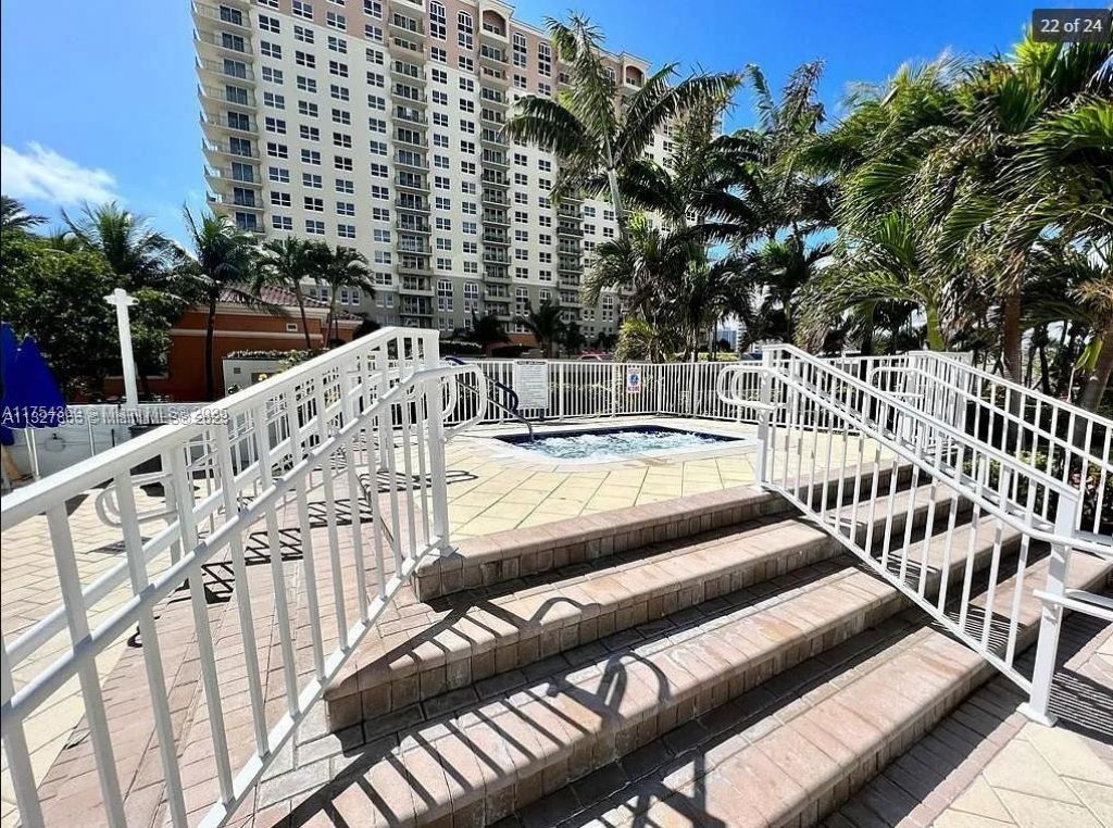 2030 S Ocean Dr, Unit 211, Hallandale Beach, FL 33009 Photo