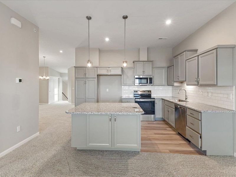 437 Bethpage Way, Unit 7-303, Turtle Creek Twp, OH 45036 Photo 3