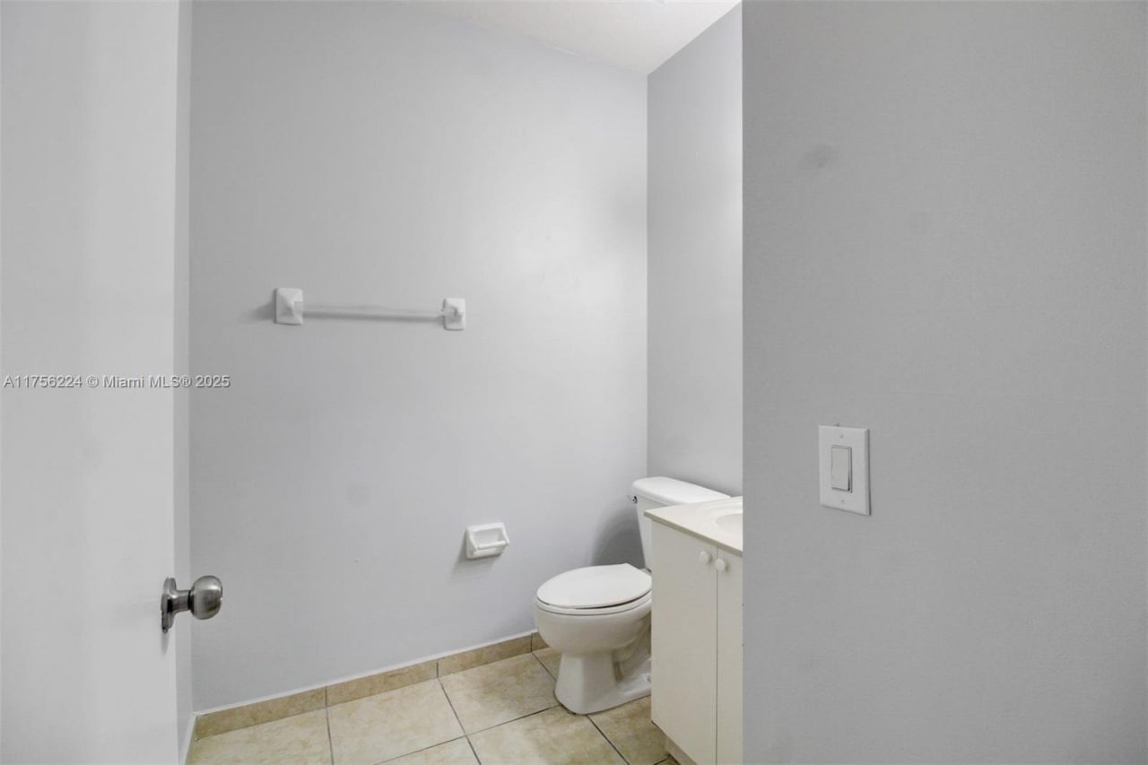1615 SE 30th St, Unit 1615, Homestead, FL 33035 Photo