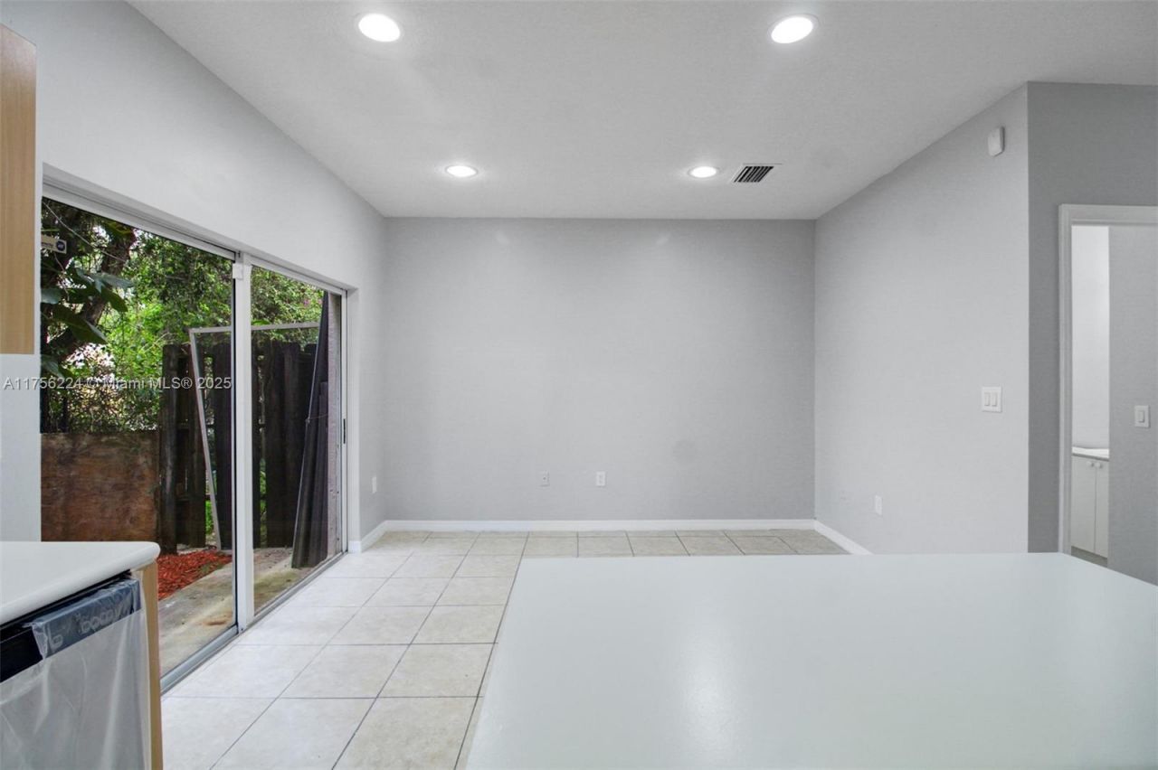 1615 SE 30th St, Unit 1615, Homestead, FL 33035 Photo