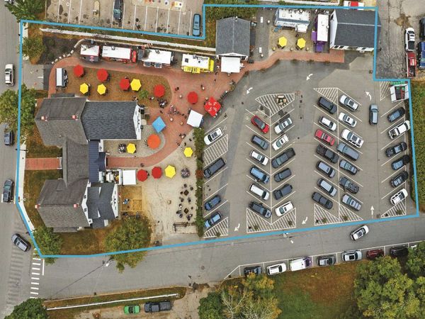 15 Newmarket Road, Durham, NH 03824