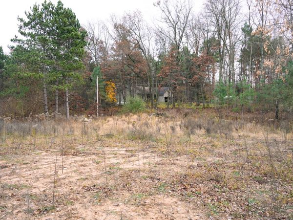 9496 Deer Valley Drive, Greenville, MI 48838