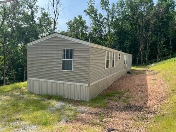 11 Summit Drive, Holiday Island, AR 72631