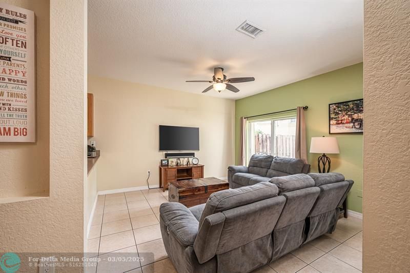 5048 SW 136th Avenue, Miramar, FL 33027 Photo