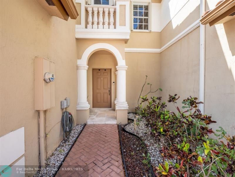 5048 SW 136th Avenue, Miramar, FL 33027 Photo