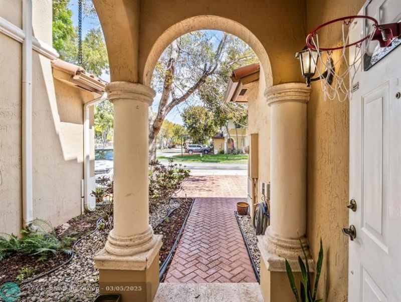 5048 SW 136th Avenue, Miramar, FL 33027 Photo