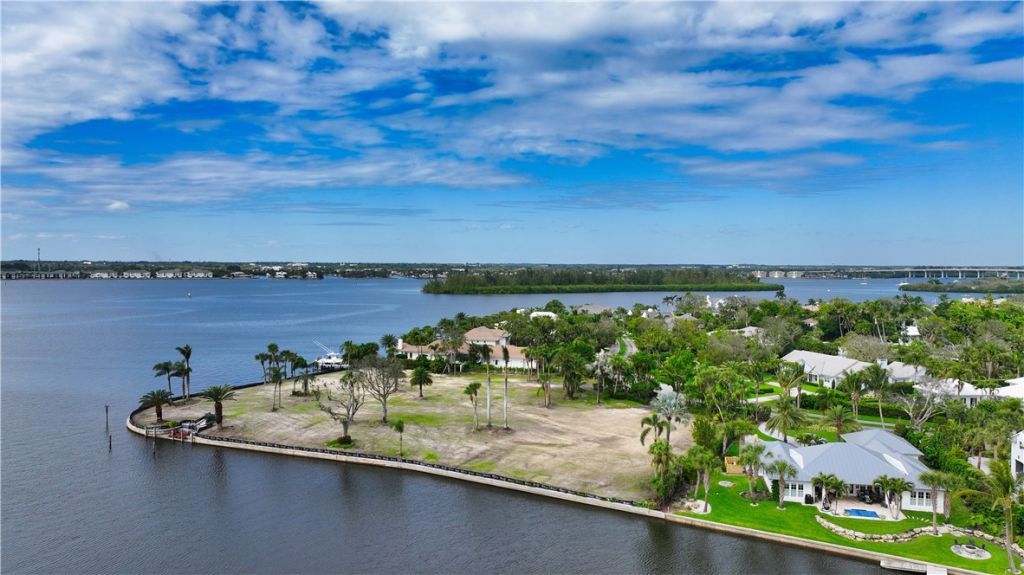 510 River Drive, Vero Beach, FL 32963 Photo