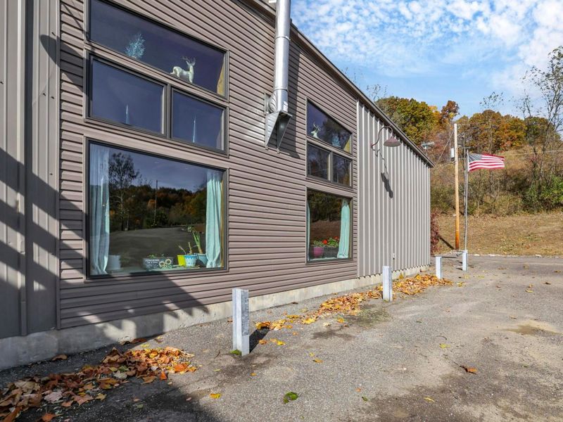 14105 Portie Flamingo Road, Corning, OH 43730 Photo 10