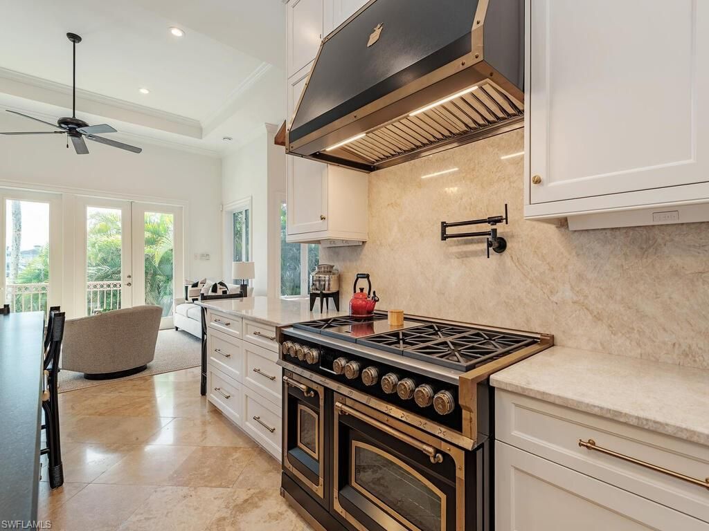 140 Conners Ave, Naples, FL 34108 Photo