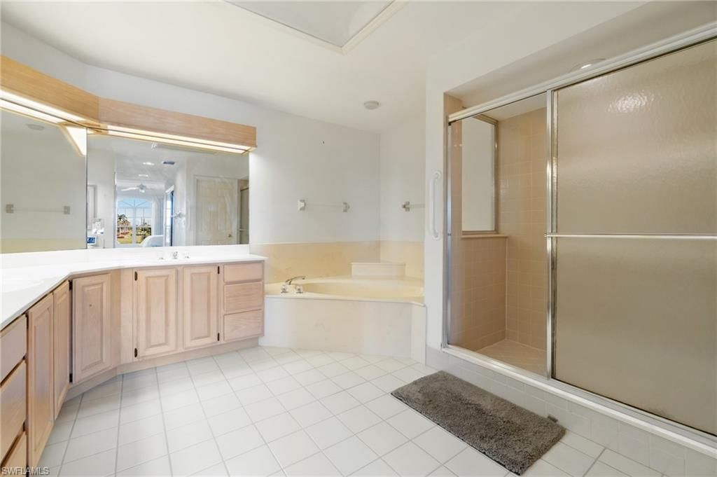 599 Audubon Blvd, Unit 201, Naples, FL 34110 Photo