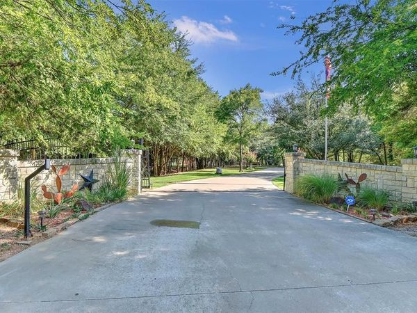 297 Cemetery Road, Pottsboro, TX 75076